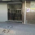 Rent 1 bedroom apartment of 250 m² in Johannesburg