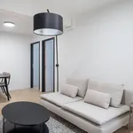 Appartement de 10 m² avec 3 chambre(s) en location à Paris