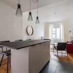 Appartement de 700 m² avec 2 chambre(s) en location à Lyon