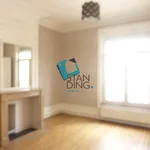 Rent 5 bedroom apartment of 136 m² in Lille