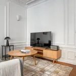 Rent 3 bedroom apartment of 58 m² in Paris