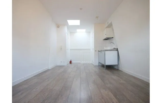 Huur 1 slaapkamer appartement van 20 m² in The Hague