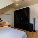 Rent 1 bedroom apartment of 58 m² in Dusseldorf