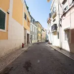 Rent 2 bedroom apartment of 100 m² in lisbon