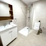 Rent a room of 140 m² in valencia