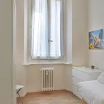 Rent 2 bedroom apartment in Milan