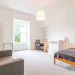 Rent 6 bedroom flat in Edinburgh