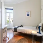 Rent 7 bedroom apartment in Lisbon