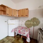 Rent 4 bedroom apartment of 105 m² in Genoa