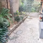 Rent 5 bedroom apartment of 60 m² in Genova