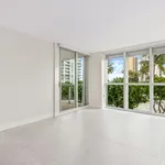 Rent 2 bedroom apartment of 149 m² in Miami-Dade