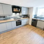 Rent 6 bedroom house in Leeds