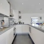 Rent 3 bedroom house in London