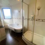 Rent 3 bedroom apartment in Scotland