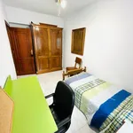 Rent 4 bedroom apartment in Cordoba