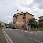 Affitto 3 camera appartamento di 105 m² in Brescia