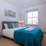 Rent 2 bedroom flat in Brighton