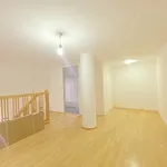 Rent 1 bedroom apartment of 68 m² in Wien