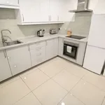 Rent 3 bedroom apartment in Yorkshire And The Humber