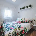 Rent a room of 75 m² in madrid