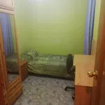 Rent 4 bedroom apartment in Barcelona