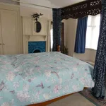 Rent 4 bedroom house in South East England