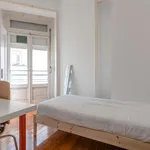 Rent 7 bedroom apartment in Lisbon