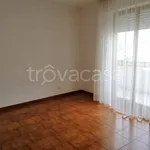 Rent 6 bedroom apartment of 140 m² in Reggio di Calabria