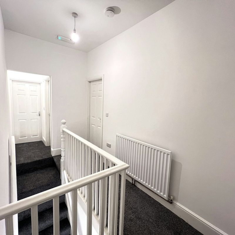 Terraced House to rent on Shelton New Road Newcastle-under-Lyme,  ST4 Basford