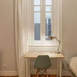 Rent a room in lisbon