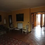 Rent 2 bedroom apartment of 180 m² in Fiano