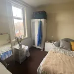 Rent 6 bedroom house in East Midlands