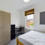 Rent 4 bedroom house in East Midlands