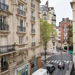 Appartement de 45 m² avec 3 chambre(s) en location à Paris