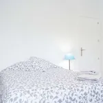 Rent a room of 98 m² in madrid