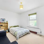 Rent 2 bedroom house in London