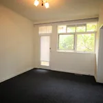 Rent 2 bedroom apartment in Caulfield North