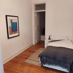 Rent 3 bedroom apartment in Lisbon