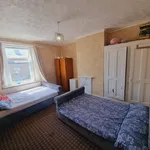 Rent 3 bedroom house in Bradford