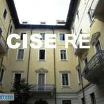 Rent 6 bedroom apartment of 226 m² in Milan