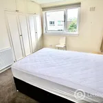 Rent 2 bedroom apartment in Edinburgh