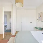 Rent a room in lisbon