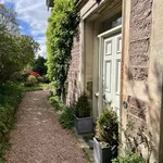 Rent 4 bedroom house in Scotland