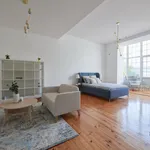 Rent 10 bedroom apartment in Lisbon