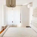 Rent 1 bedroom apartment in Milan