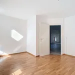 Rent 3 bedroom apartment in La Chaux-de-Fonds