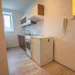 Pronajměte si 2 ložnic/e byt o rozloze 49 m² v Trutnov