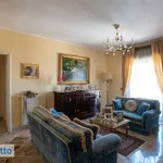 Rent 4 bedroom apartment of 98 m² in Palermo