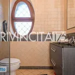 Rent 4 bedroom house of 200 m² in Rome