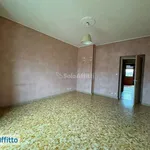 Rent 4 bedroom apartment of 120 m² in Turin